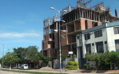 Un albañil queda engarzado en el hierro de una obra en las Islas Baleares